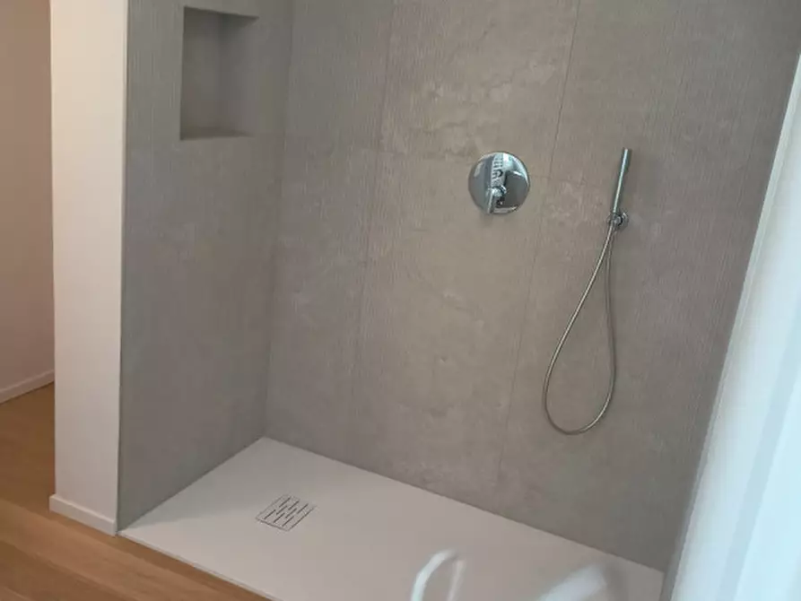 Immagine 10 di Attico in vendita  in Via Facciolati a Padova