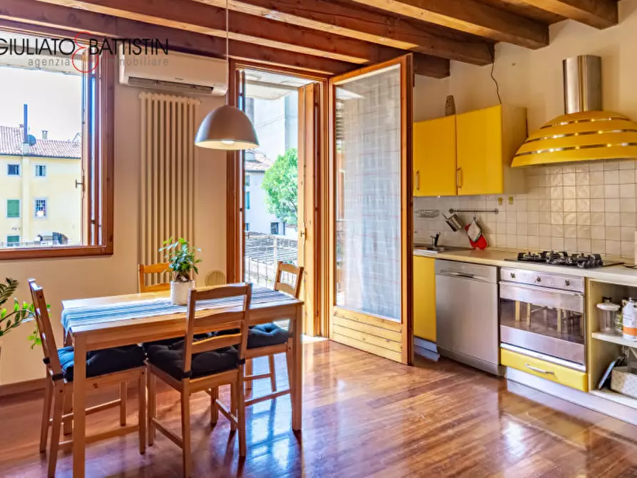 Immagine 2 di Appartamento in affitto  in Corso San felice e Fortunato a Vicenza