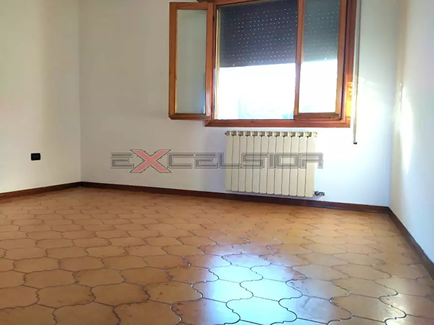 Immagine 3 di Casa indipendente in vendita  in C.so Risorgimento 160 - Porto Viro a Porto Viro