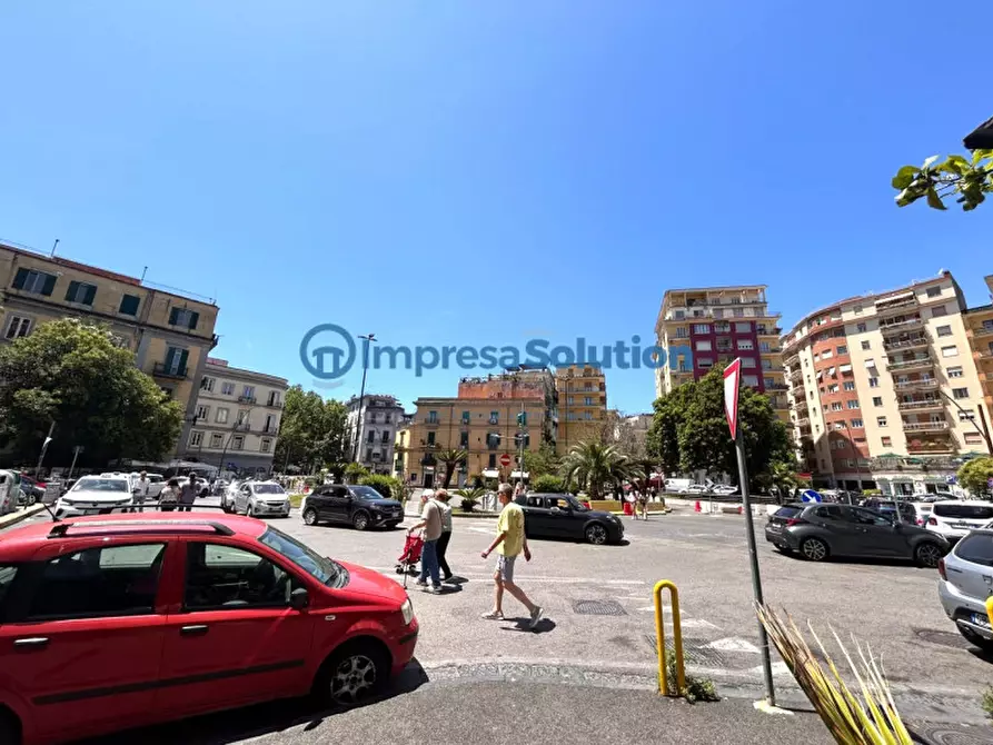 Immagine 7 di Attività commerciale in vendita  in Piazza degli Artisti a Napoli