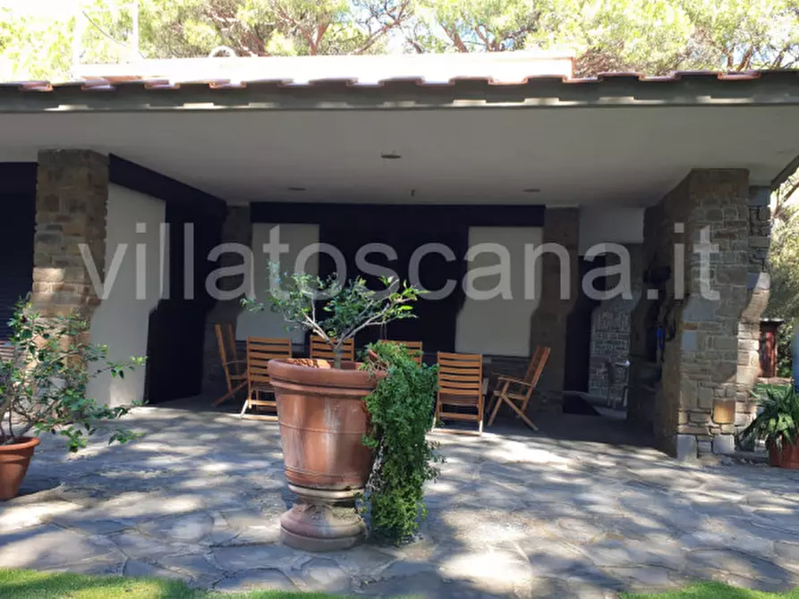 Immagine 6 di Villa in vendita  in Pineta di Roccamare a Castiglione Della Pescaia