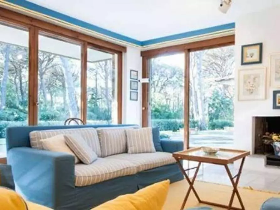 Immagine 29 di Villa in vendita  in Pineta di Roccamare a Castiglione Della Pescaia