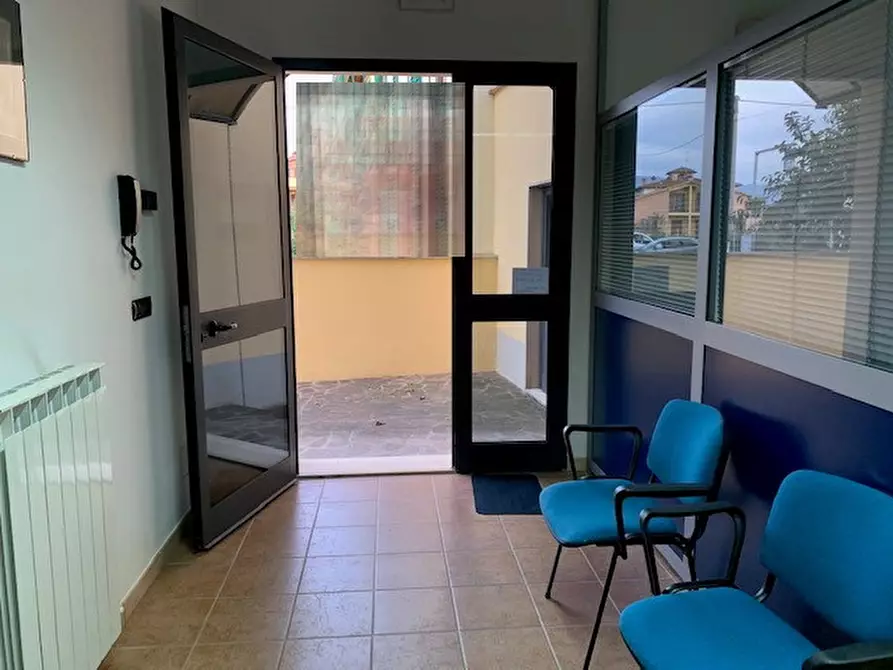 Immagine 6 di Ufficio in affitto  in via marconi a Montevarchi