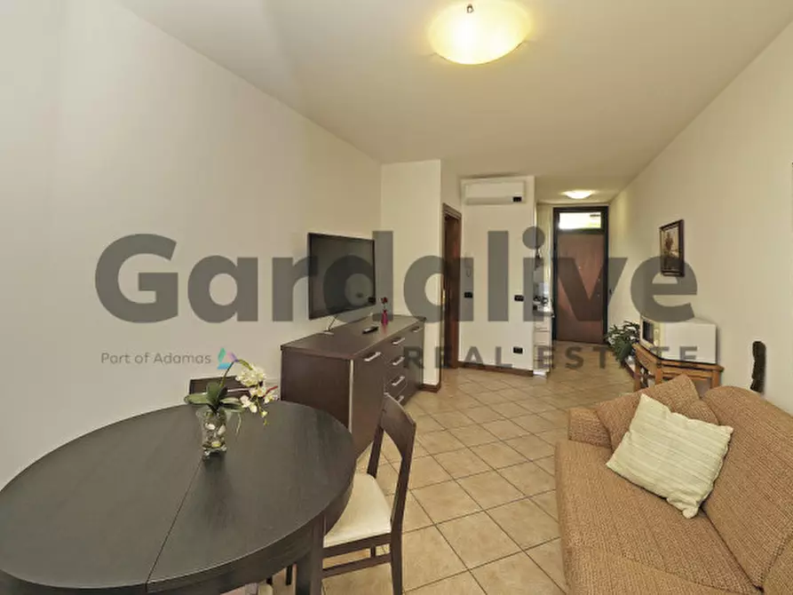 Immagine 10 di Appartamento in vendita  in Piazza Olivieri 2 a Polpenazze Del Garda