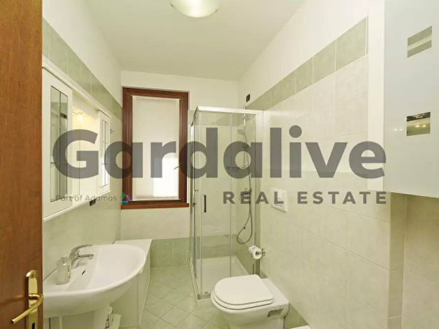 Immagine 14 di Appartamento in vendita  in Piazza Olivieri 2 a Polpenazze Del Garda