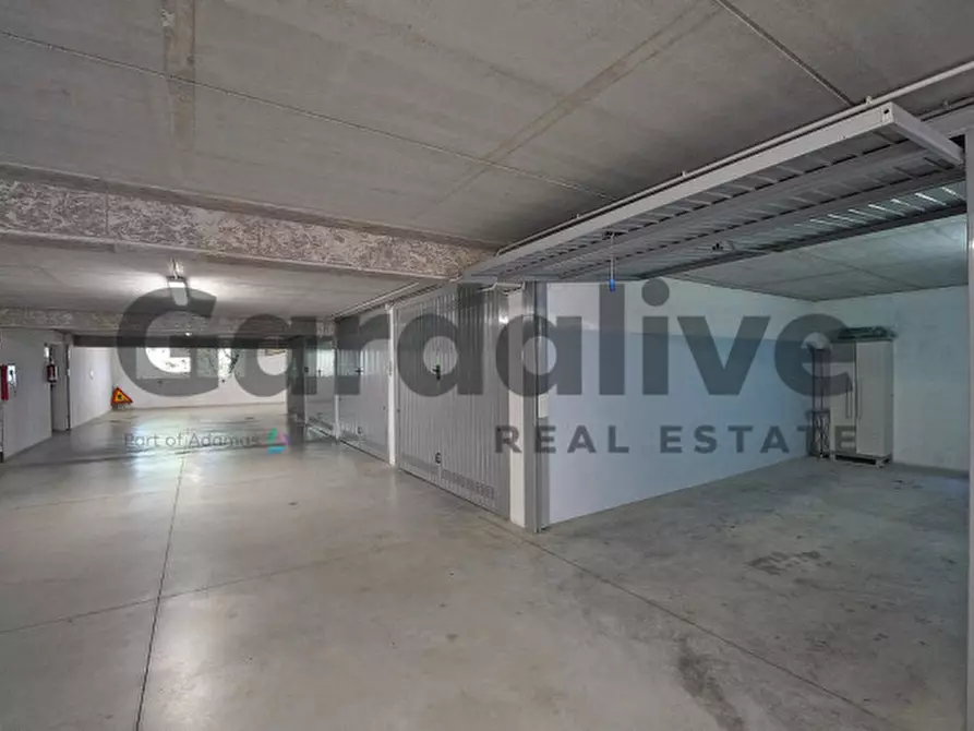 Immagine 23 di Appartamento in vendita  in Piazza Olivieri 2 a Polpenazze Del Garda