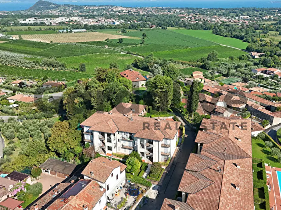 Immagine 27 di Appartamento in vendita  in Piazza Olivieri 2 a Polpenazze Del Garda