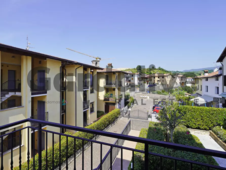 Immagine 29 di Appartamento in vendita  in Piazza Olivieri 2 a Polpenazze Del Garda