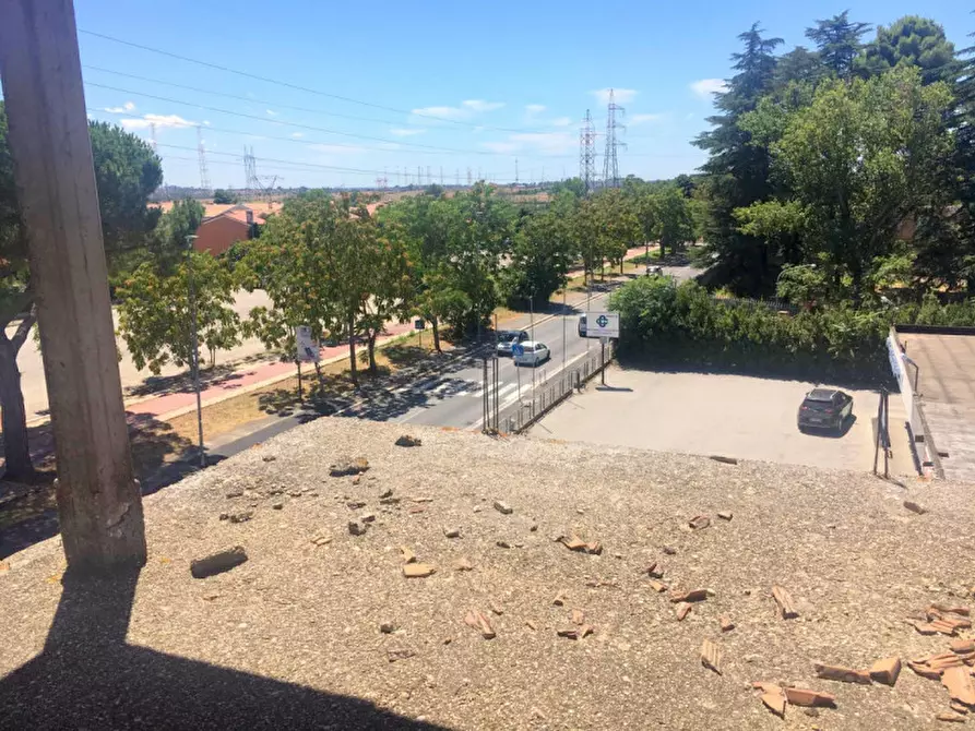 Immagine 42 di Palazzo in vendita  in via della Stazione di Cesano a Roma