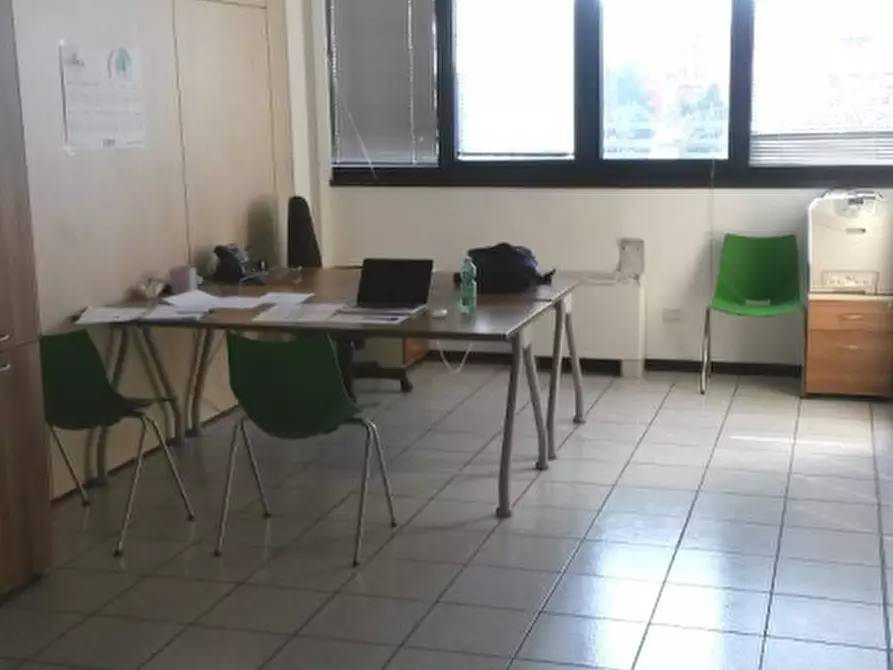 Immagine 4 di Ufficio in affitto  in VIA BURONA a Vimodrone