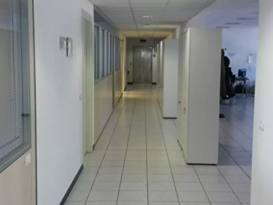 Immagine 7 di Ufficio in affitto  in VIA BURONA a Vimodrone
