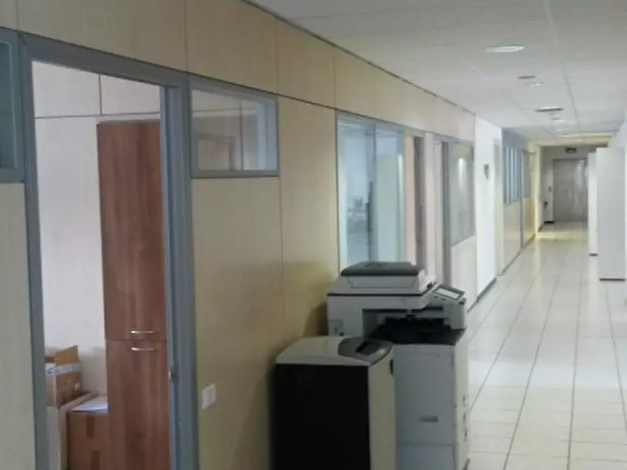 Immagine 16 di Ufficio in affitto  in VIA BURONA a Vimodrone