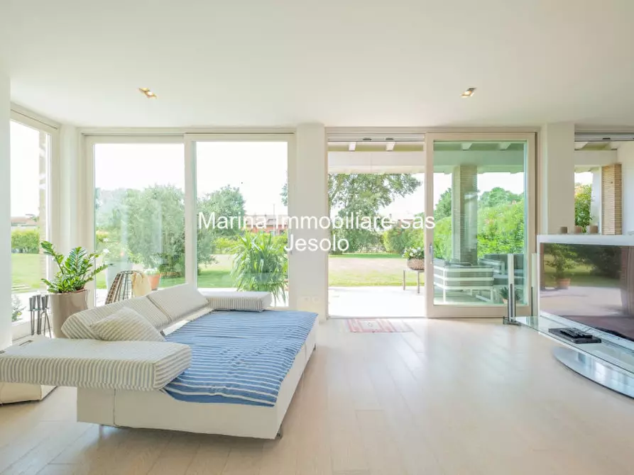 Immagine 20 di Villa in vendita  in via pazienti a Jesolo