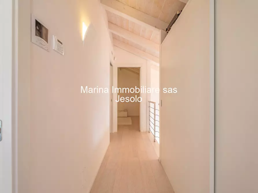 Immagine 31 di Villa in vendita  in via pazienti a Jesolo