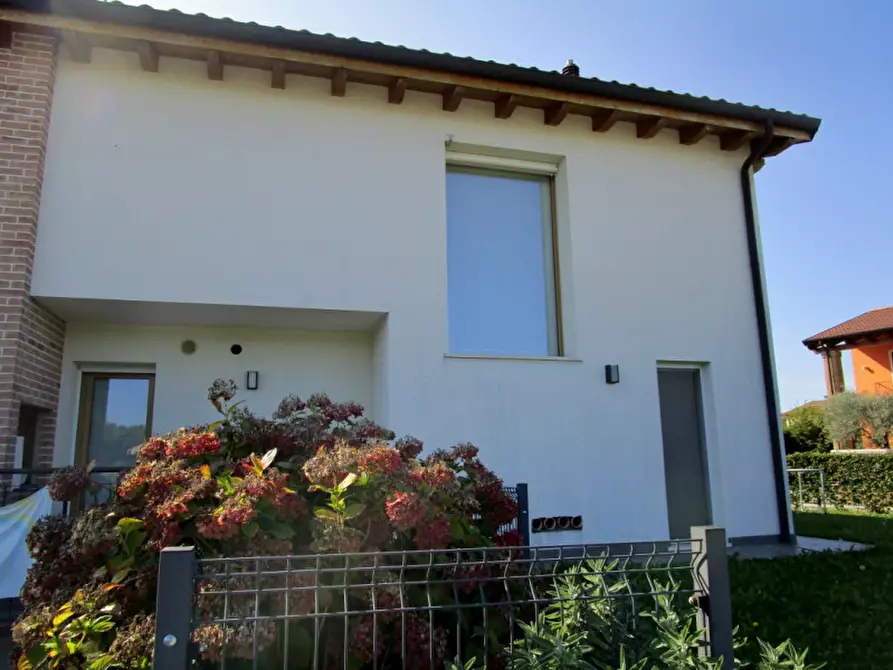 Immagine 4 di Casa bifamiliare in affitto  in via Giuseppe Roi a Montegalda