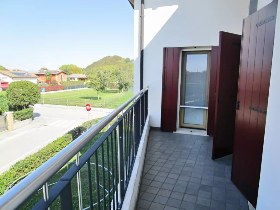 Immagine 12 di Casa bifamiliare in affitto  in via Giuseppe Roi a Montegalda