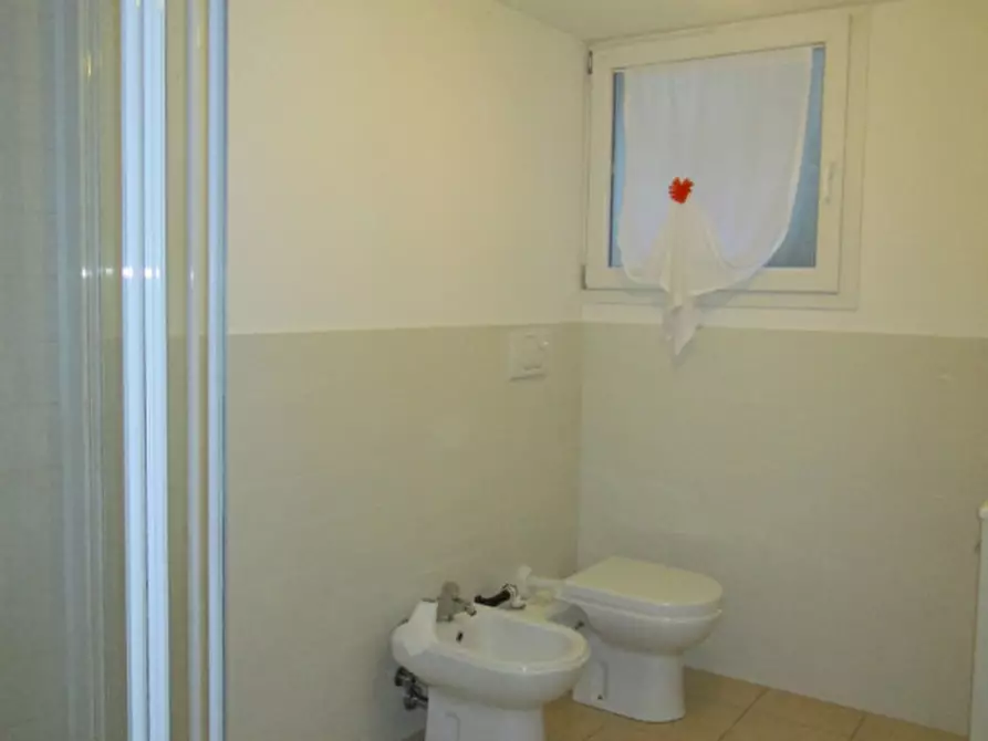 Immagine 19 di Casa bifamiliare in affitto  in via Giuseppe Roi a Montegalda