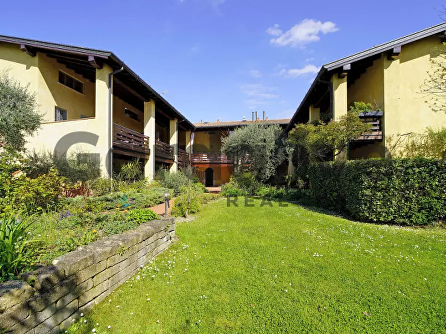 Immagine 27 di Appartamento in vendita  in Via Trevisago, 10 a Soiano Del Lago