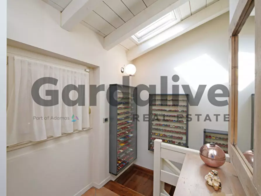 Immagine 59 di Appartamento in vendita  in Via Trevisago, 10 a Soiano Del Lago