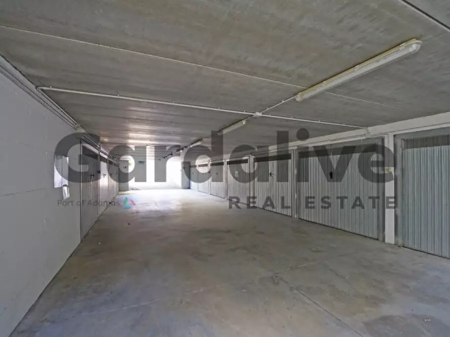 Immagine 75 di Appartamento in vendita  in Via Trevisago, 10 a Soiano Del Lago