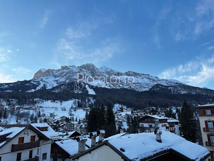 Immagine 3 di Appartamento in affitto  in Corso Italia a Cortina D'ampezzo