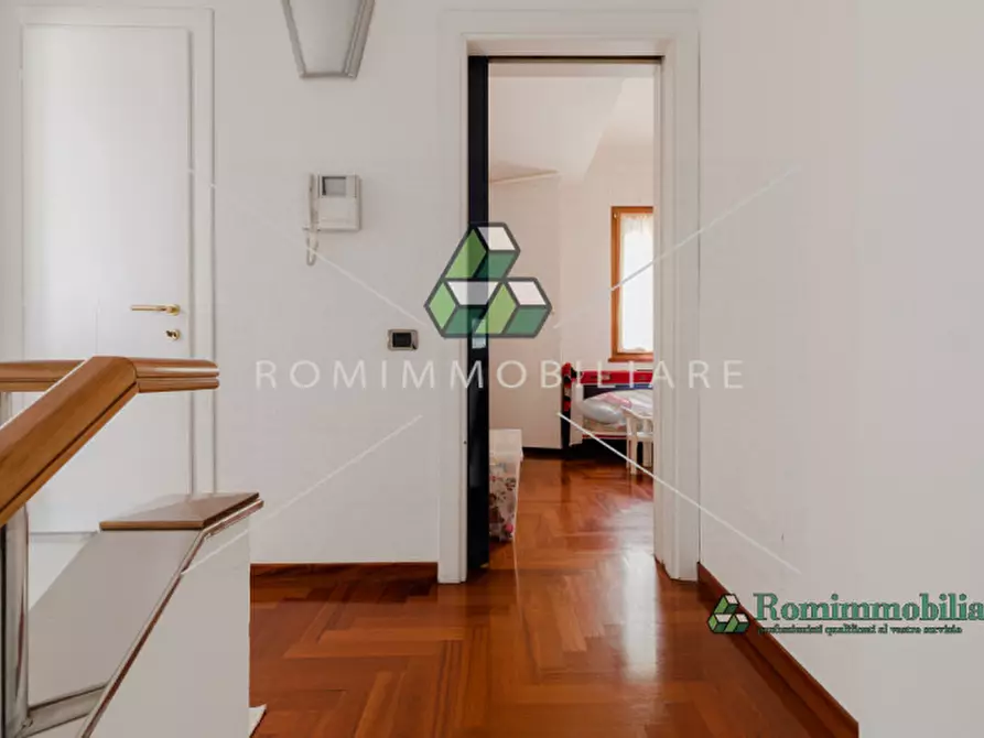 Immagine 8 di Villa in vendita  in Via Pierfranco Bonetti a Roma