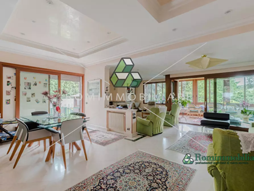 Immagine 27 di Villa in vendita  in Via Pierfranco Bonetti a Roma