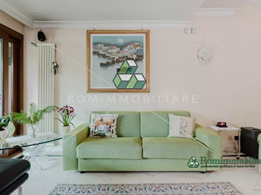 Immagine 28 di Villa in vendita  in Via Pierfranco Bonetti a Roma