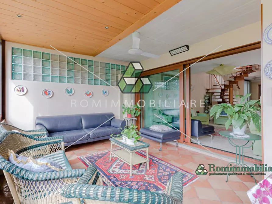 Immagine 32 di Villa in vendita  in Via Pierfranco Bonetti a Roma