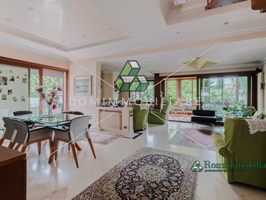 Immagine 36 di Villa in vendita  in Via Pierfranco Bonetti a Roma