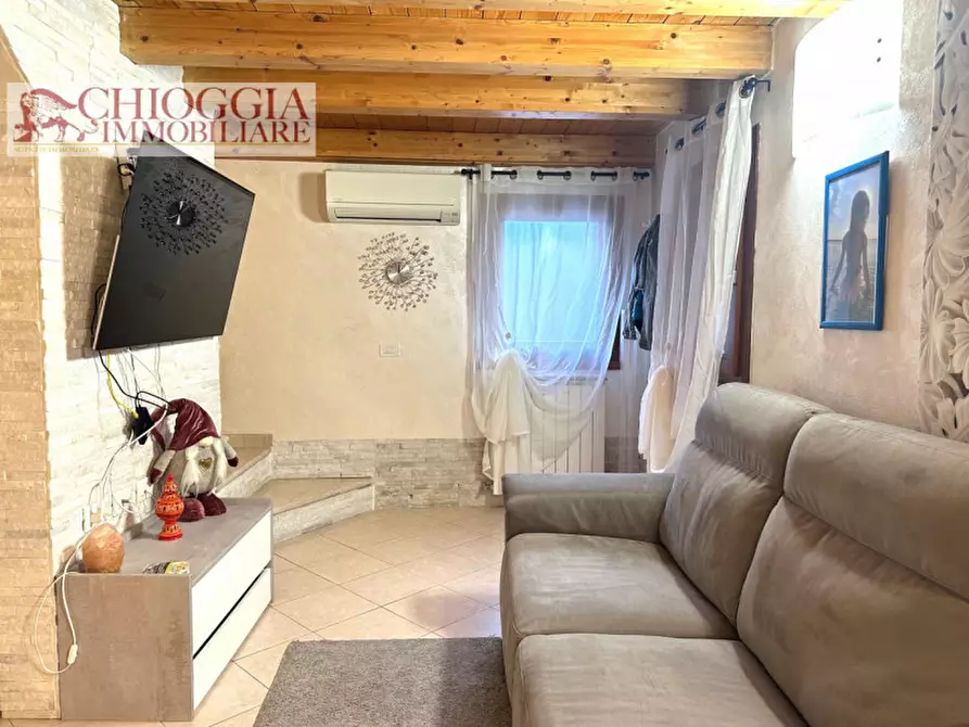 Immagine 2 di Appartamento in vendita  in Calle Vescovi a Chioggia