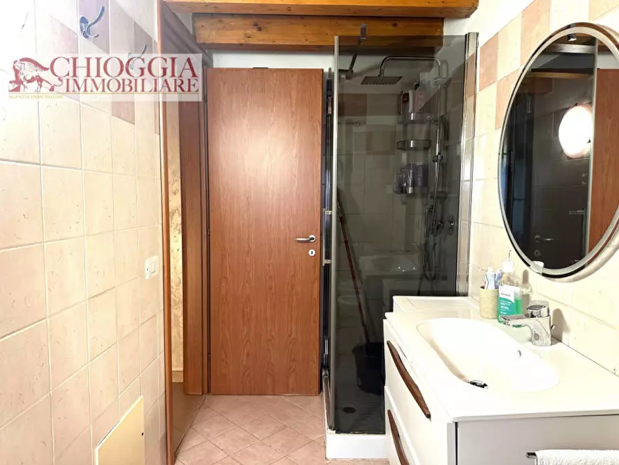 Immagine 13 di Appartamento in vendita  in Calle Vescovi a Chioggia