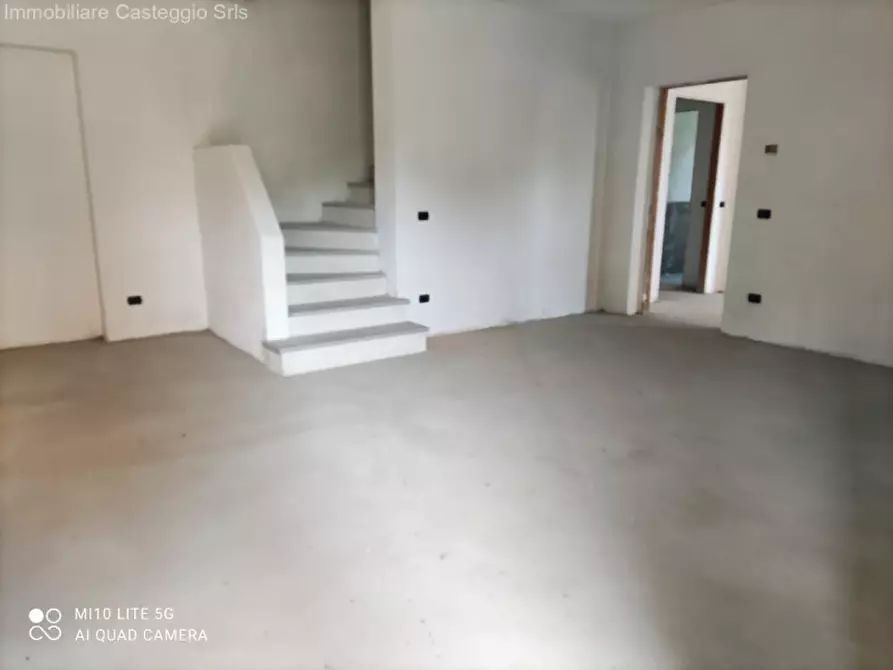 Immagine 15 di Villa in vendita  in via Roma a Castelletto Di Branduzzo