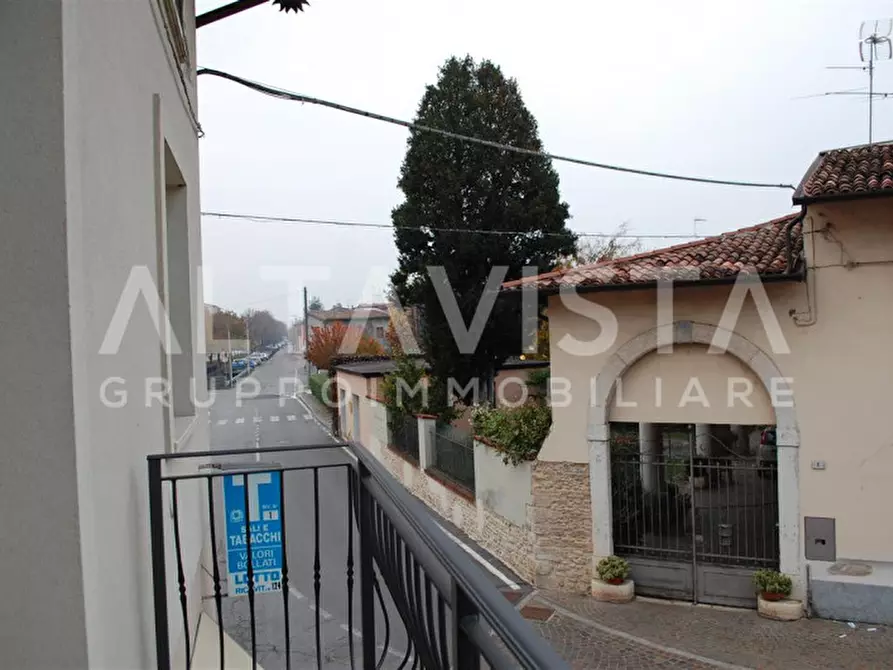 Immagine 3 di Attività commerciale in vendita  in Montirone a Brescia