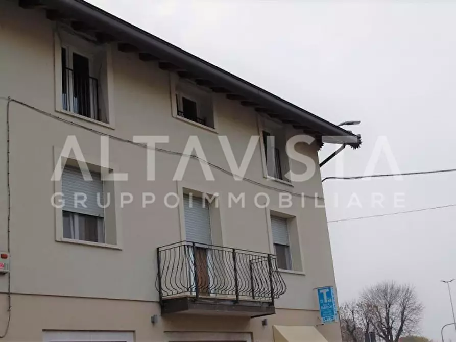 Immagine 5 di Attività commerciale in vendita  in Montirone a Brescia