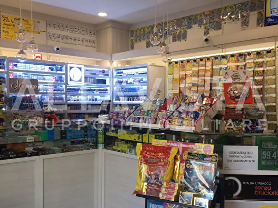 Immagine 7 di Attività commerciale in vendita  in Montirone a Brescia