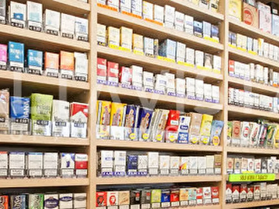 Immagine 9 di Attività commerciale in vendita  in Montirone a Brescia