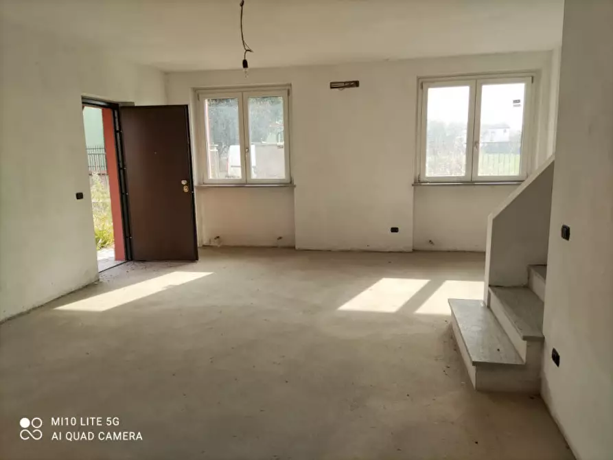 Immagine 8 di Villa in vendita  in via Roma a Bressana Bottarone