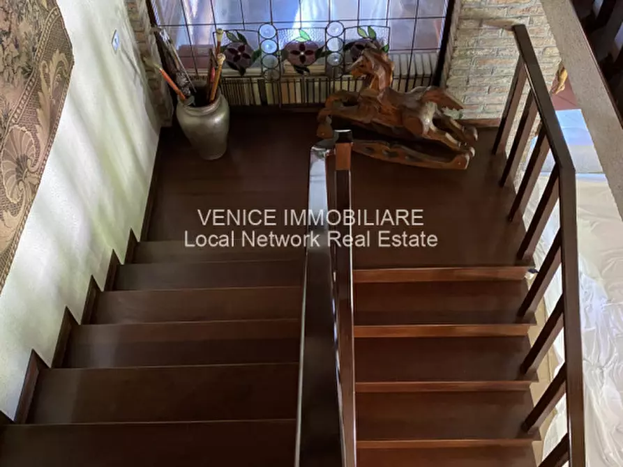 Immagine 5 di Casa indipendente in vendita  in VIA MOLGIANESE PESEGGIA a Scorzè