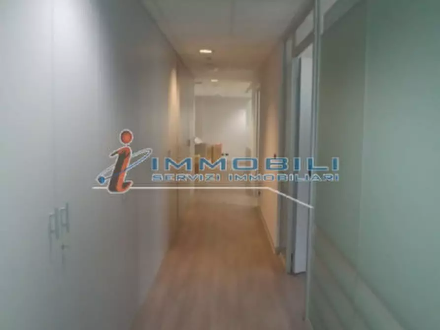 Immagine 22 di Ufficio in affitto  in STRADA 3 a Assago