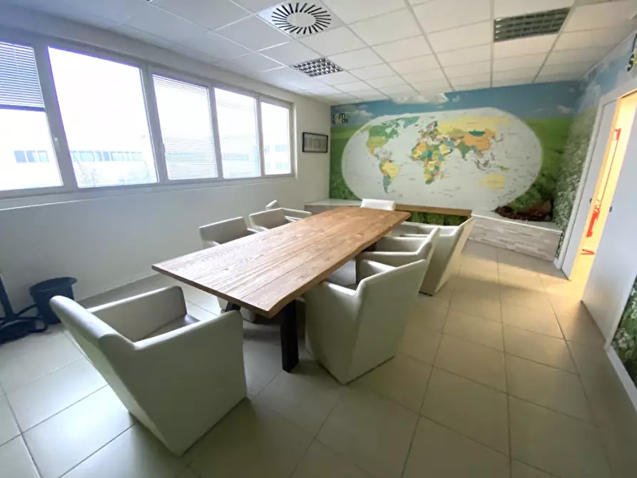 Immagine 6 di Ufficio in affitto  in GAMBETTOLA a Gambettola