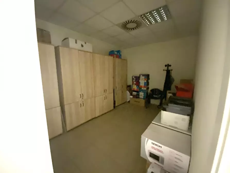 Immagine 8 di Ufficio in affitto  in GAMBETTOLA a Gambettola