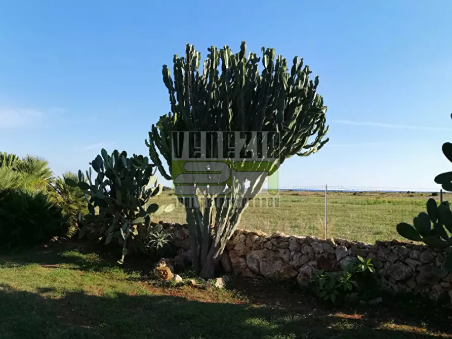 Immagine 13 di Bed & Breakfast in vendita  a Portopalo Di Capo Passero