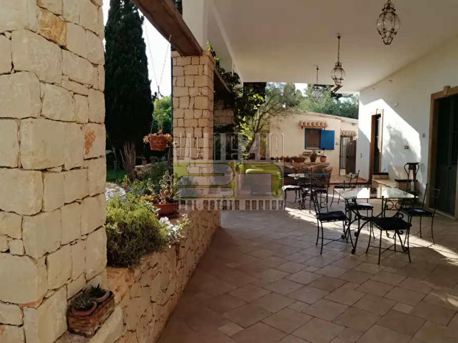 Immagine 16 di Bed & Breakfast in vendita  a Portopalo Di Capo Passero