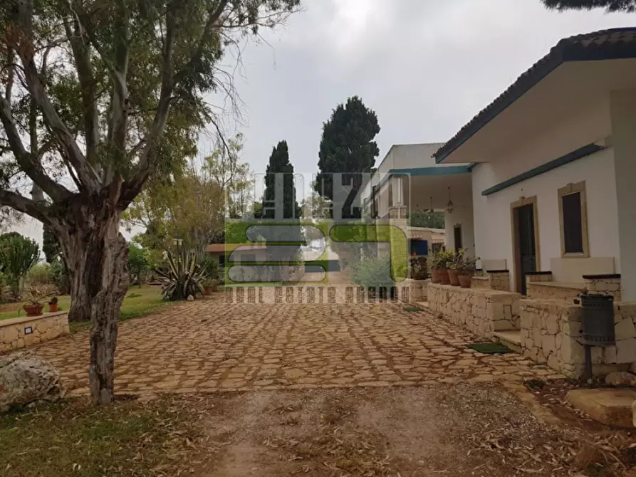 Immagine 44 di Bed & Breakfast in vendita  a Portopalo Di Capo Passero