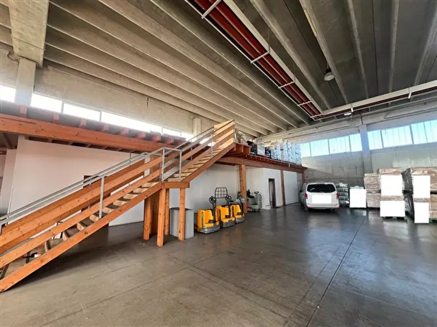 Immagine 4 di Capannone industriale in affitto  in Corso Venezia, 1 a San Bonifacio