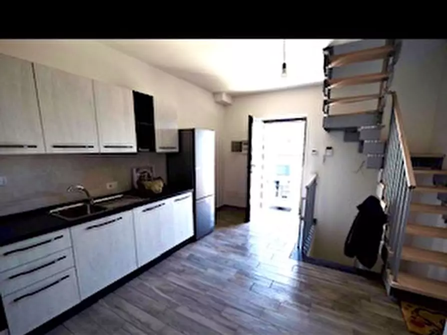 Immagine 3 di Villa in affitto  in via fraconalto a Roma