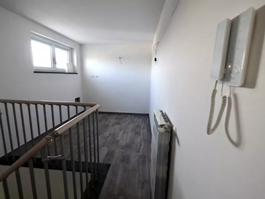 Immagine 10 di Villa in affitto  in via fraconalto a Roma