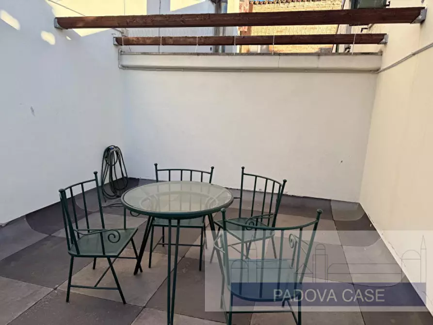 Immagine 2 di Appartamento in affitto  in via cappelli 4 a Padova