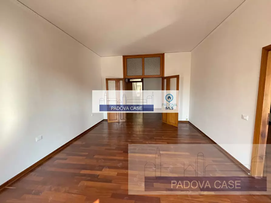 Immagine 6 di Appartamento in affitto  in via cappelli 4 a Padova